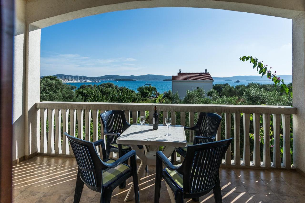 Apartments Adria 比奥格勒·纳·莫鲁 外观 照片
