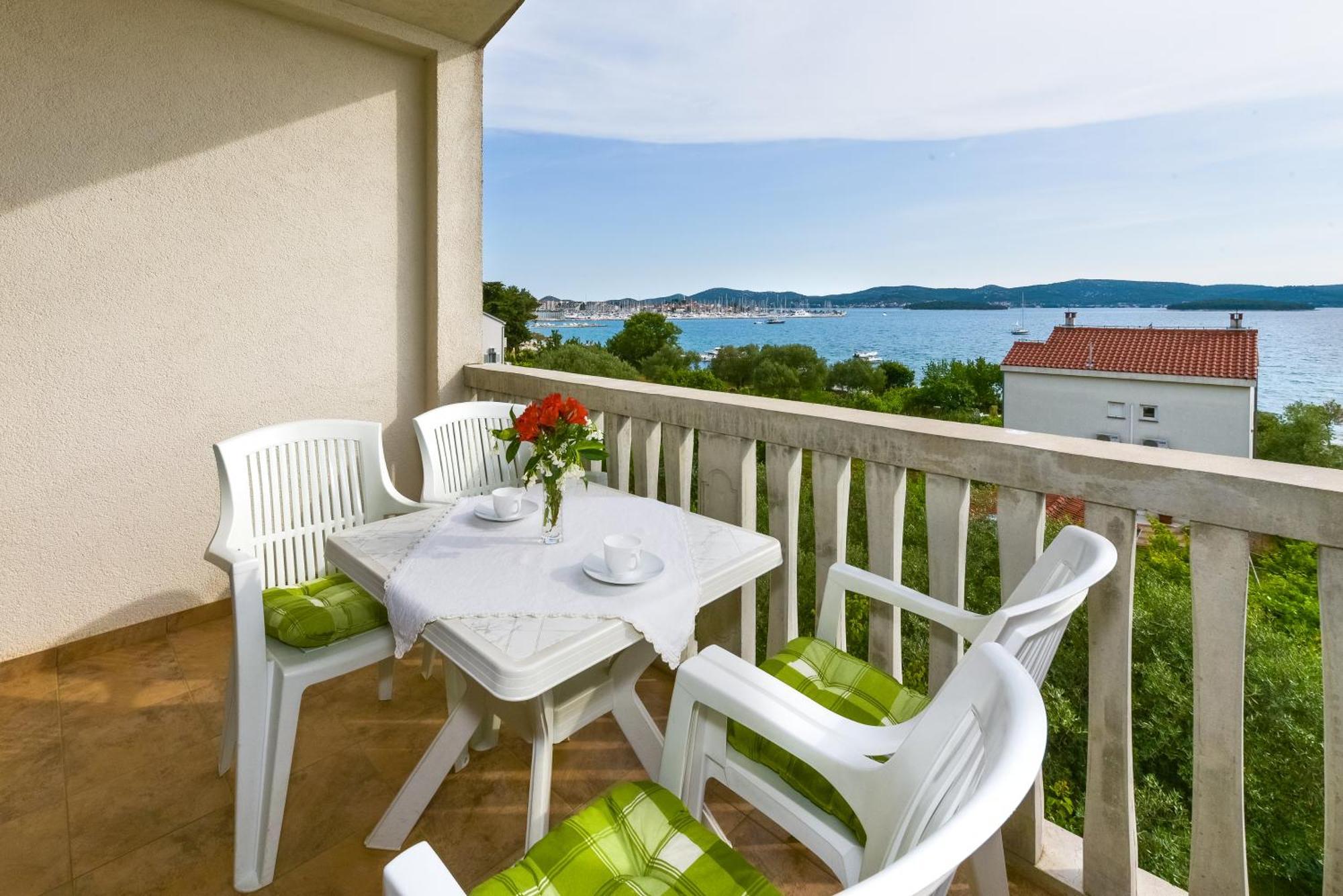 Apartments Adria 比奥格勒·纳·莫鲁 外观 照片