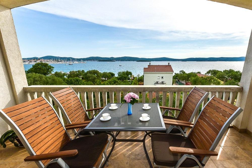 Apartments Adria 比奥格勒·纳·莫鲁 客房 照片